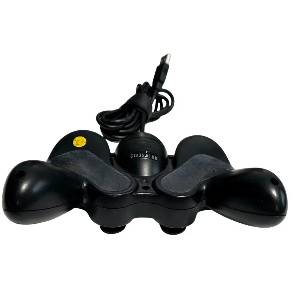 Saitek Rumble Force Wired Game Controller P2500 USB PC Gaming Gameplay Analog